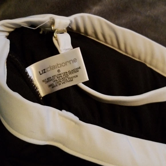 Swimsuit - Picture 4 of 4